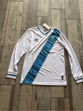 Umbro Guatemala Soccer Jersey White Blue Medium Officially Licensed
